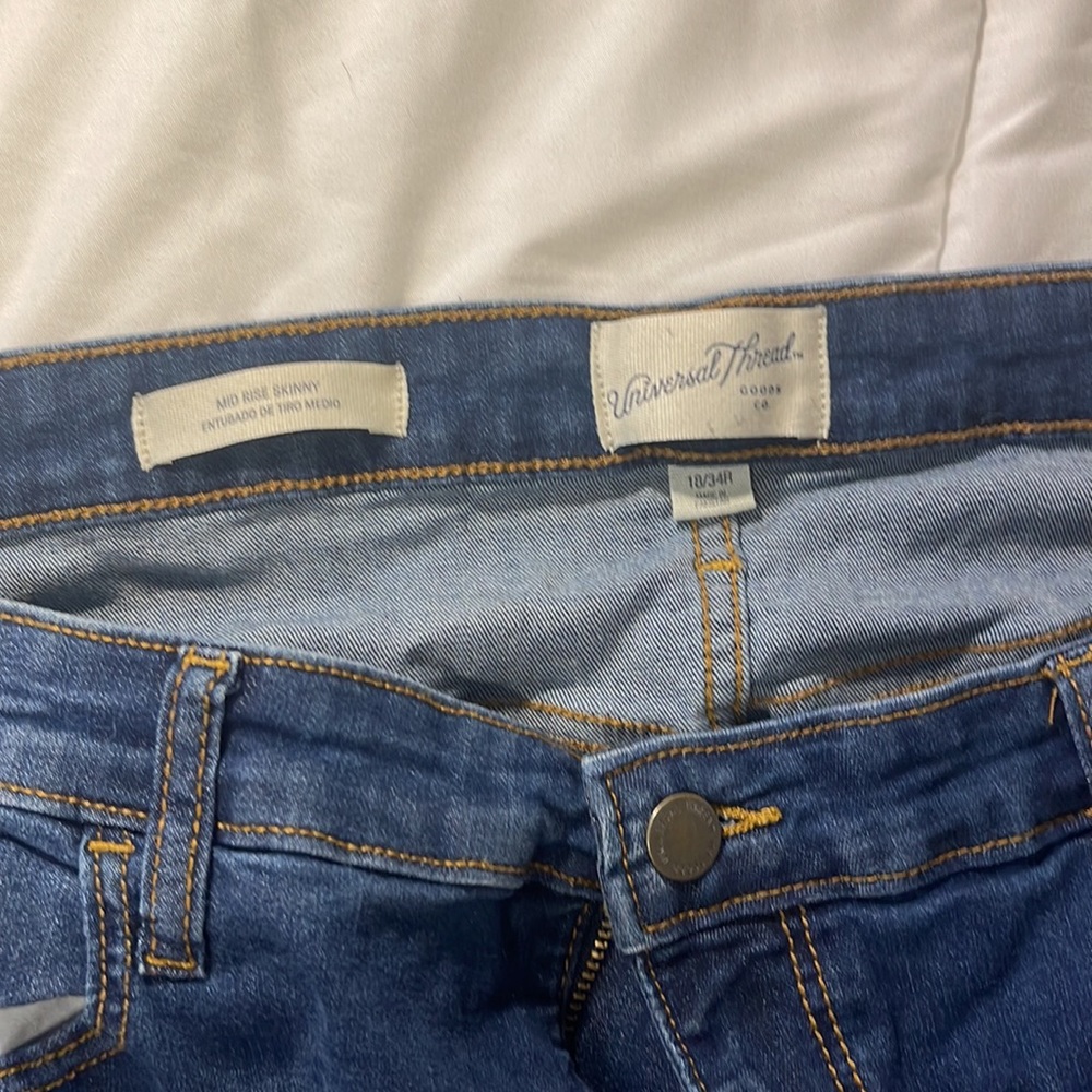 Mid Rise Skinny Jean - Picture 2 of 2